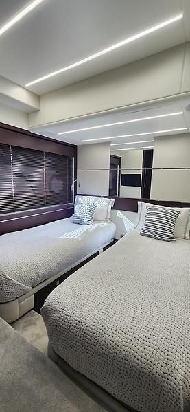 2020 Sunseeker 74 