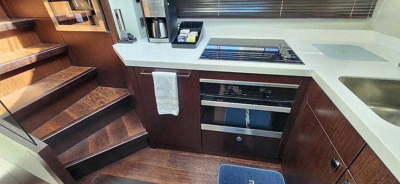 2020 Sunseeker 74 