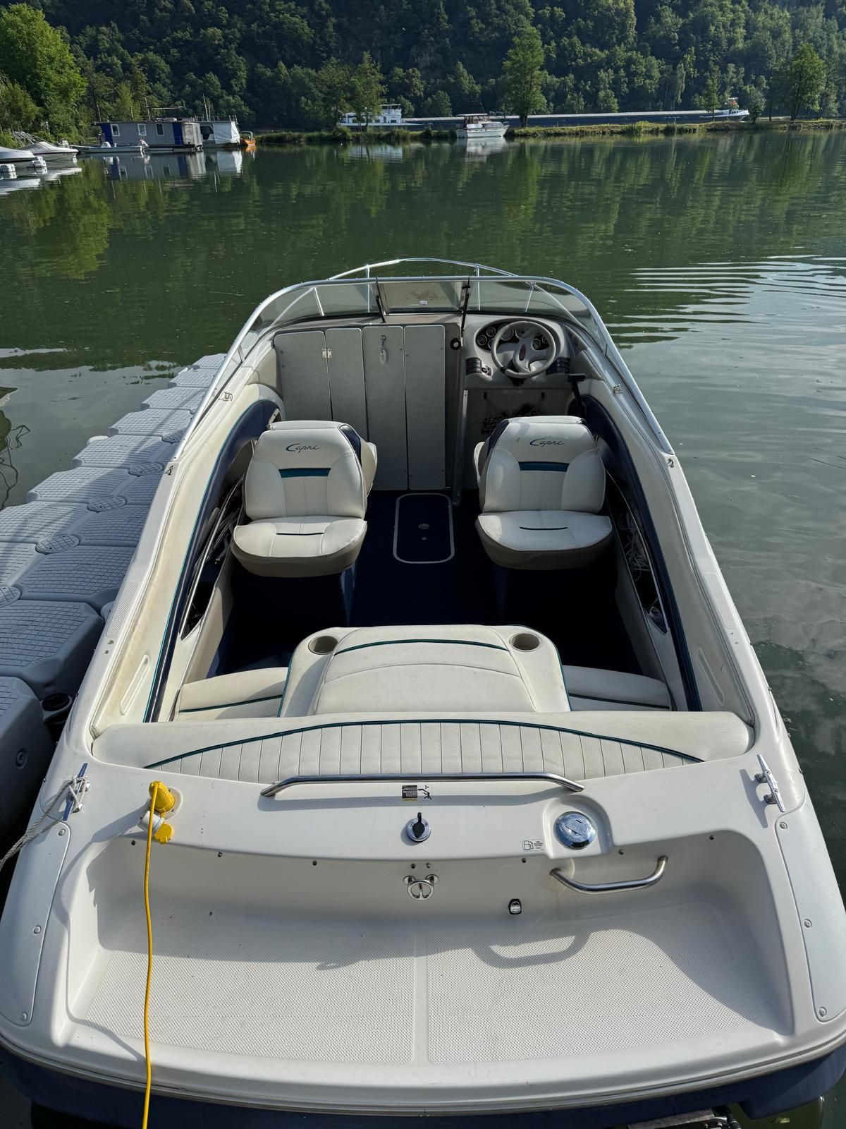 1997 Bayliner Capri 2052 LS