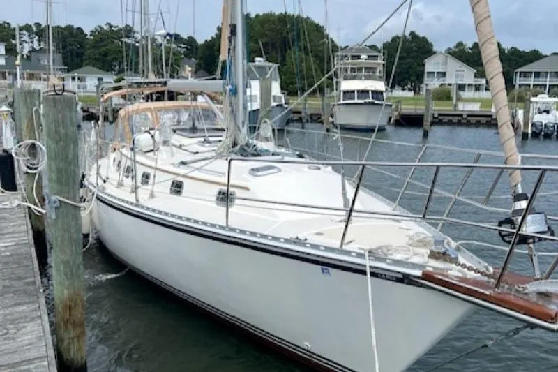 Agandau Yacht Photos Pics 