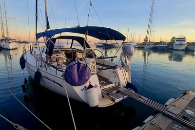 Bavaria 38