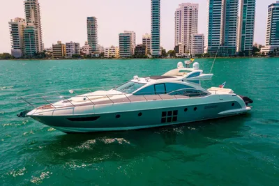 2013 Azimut 62S