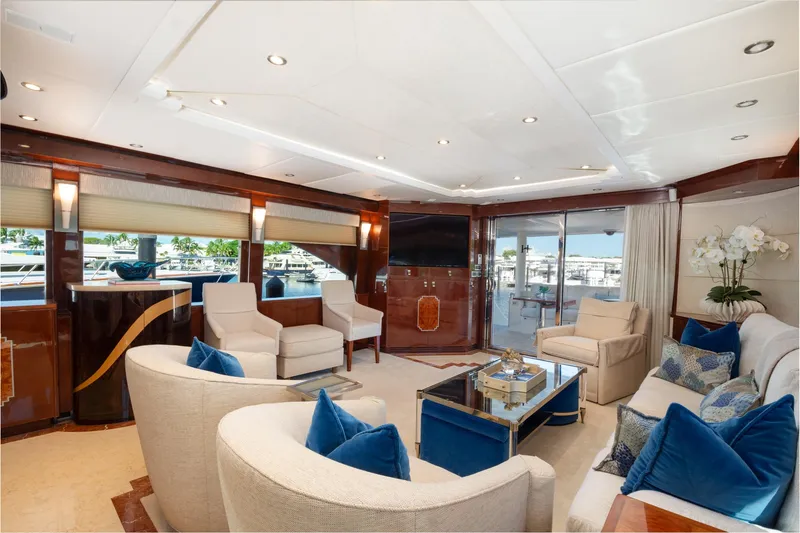 Lucky Penny Yacht Photos Pics Luxurious interior of 2014 Hargrave Sky Lounge yacht with elegant seating and decor.