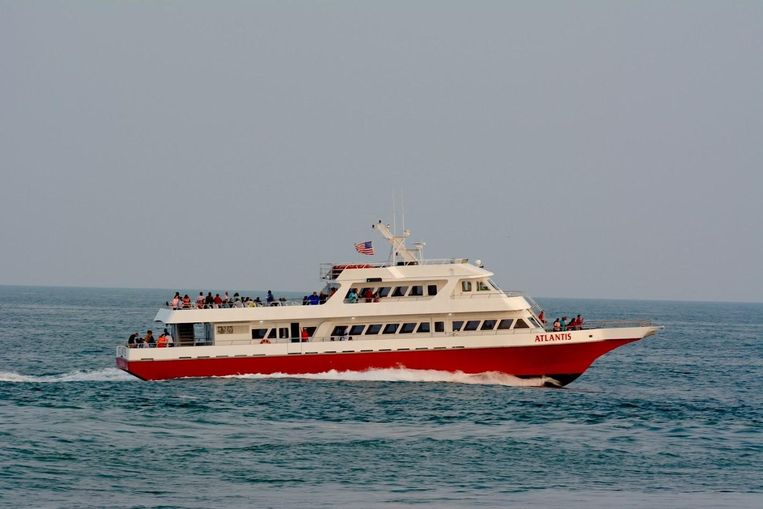 1998-125-gulf-craft-ferry-fishing-whale-watch