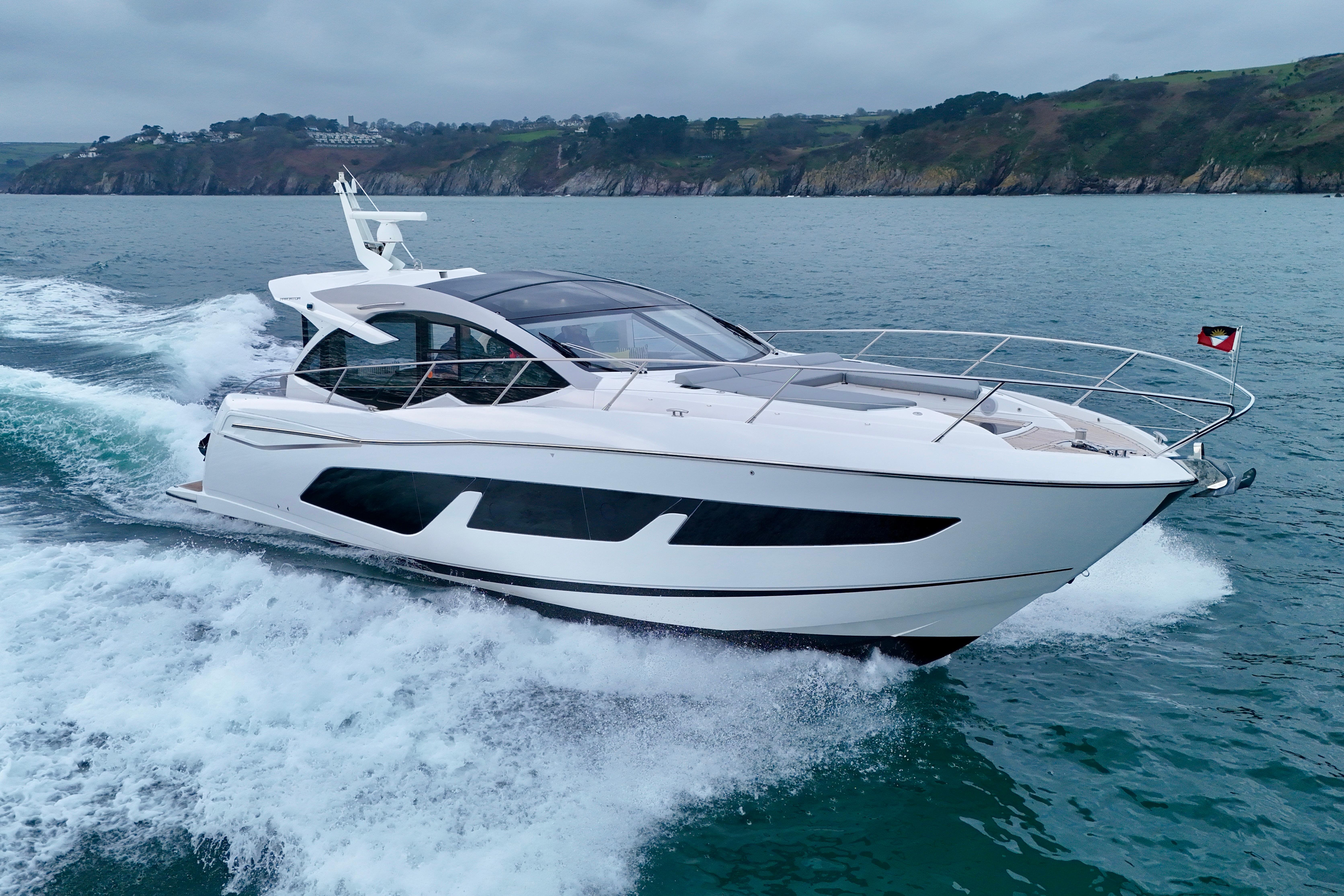 2019 Sunseeker Predator 50