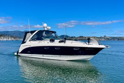 Chaparral Signature 330