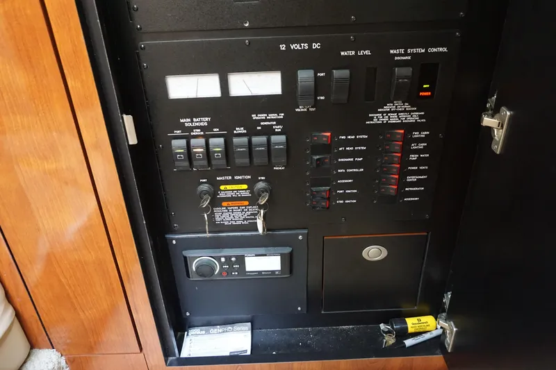 No Name Yacht Photos Pics 