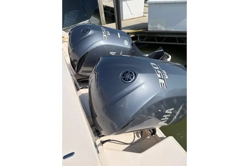  Yacht Photos Pics Twin Yamaha 350 outboard engines on a 2013 Grady-White Canyon 336 boat.