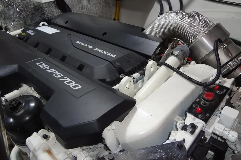 Imagine Yacht Photos Pics Volvo Penta D8-IPS700 engine in 2021 Cruisers Yachts 50 Cantius.