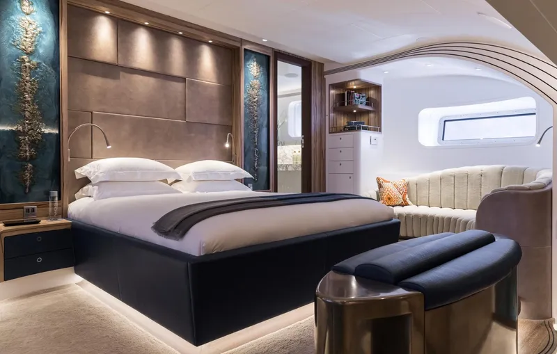 Ngoni Yacht Photos Pics Luxurious bedroom in 2017 Royal Huisman Dubois Mega Sloop yacht.