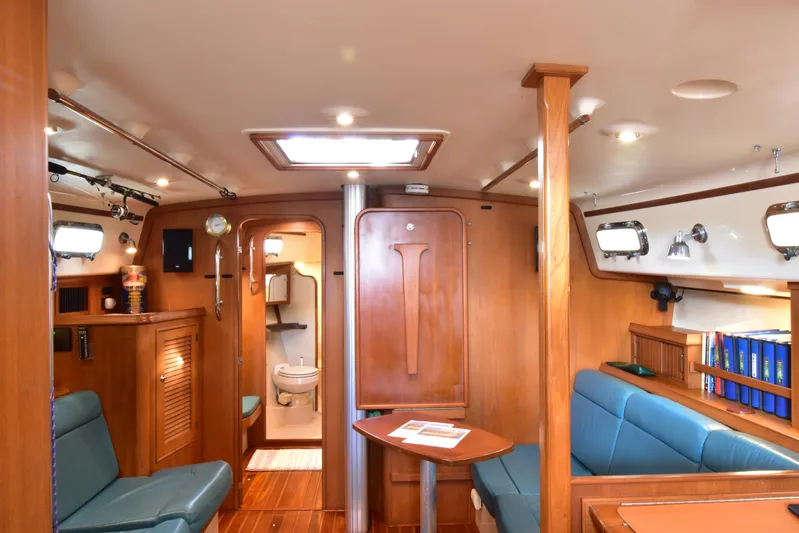 Mawe Yacht Photos Pics 