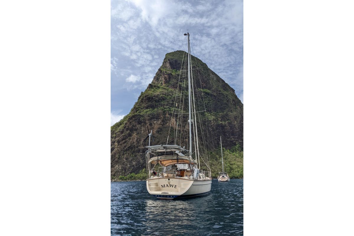 2006 Island Packet 44 