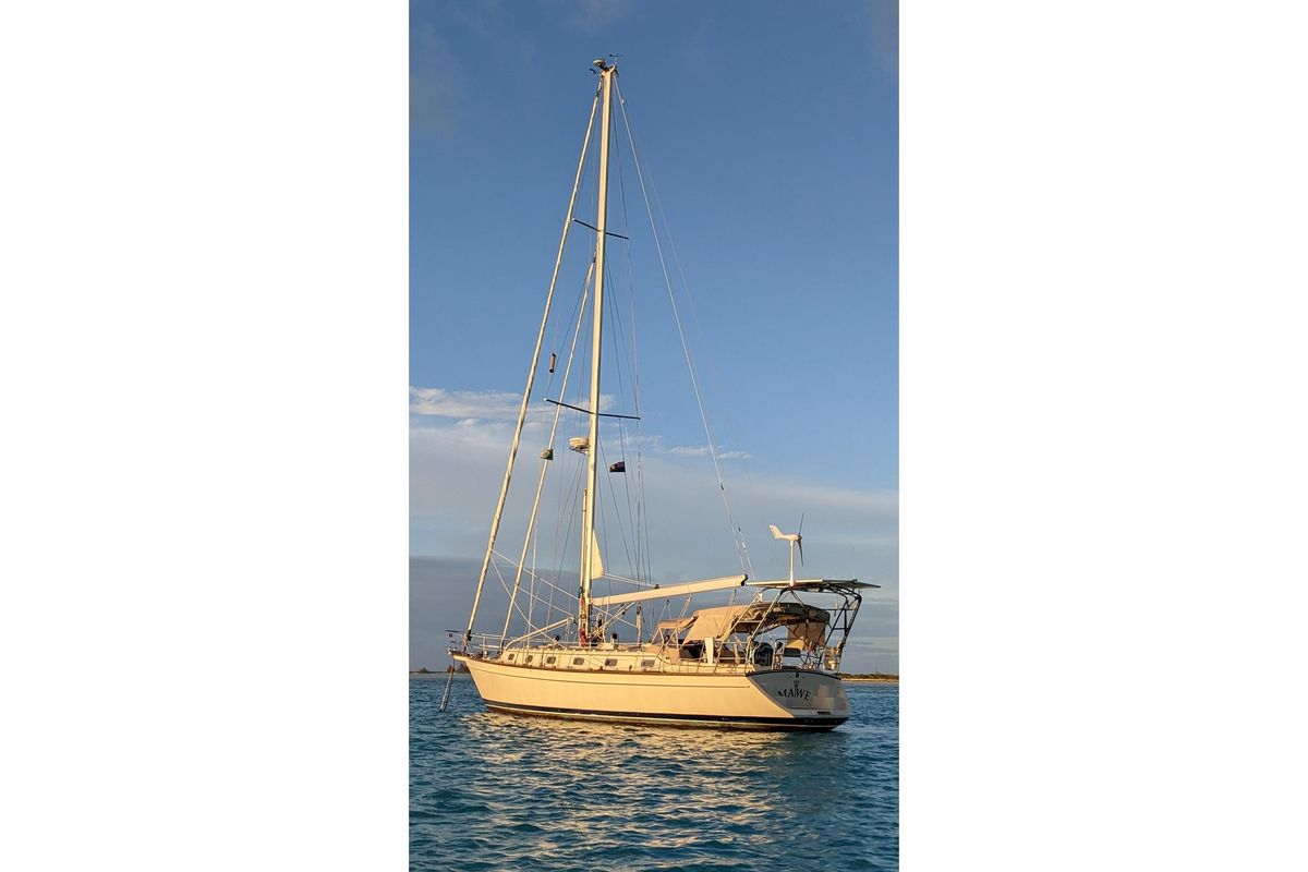 2006 Island Packet 44 