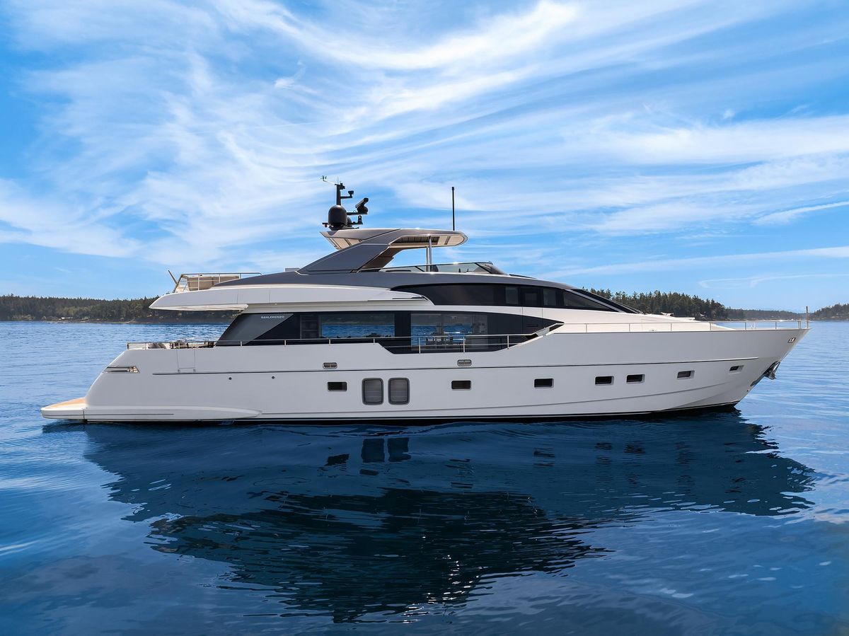 2023 Sanlorenzo 86 