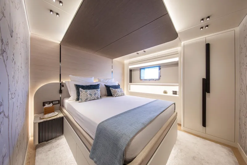 37xp-17 Yacht Photos Pics Luxurious bedroom interior of 2026 Numarine 37XP-17 yacht, featuring modern design and elegant decor.