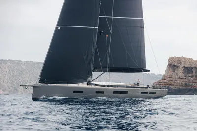 2027 YYachts Y9