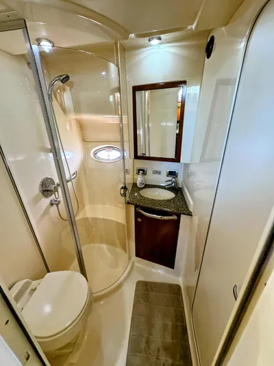 Sweet Spot Yacht Photos Pics 