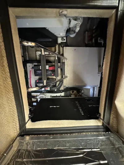 Sweet Spot Yacht Photos Pics 