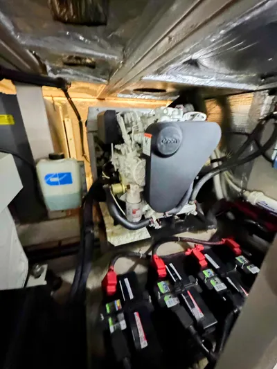 Sweet Spot Yacht Photos Pics 