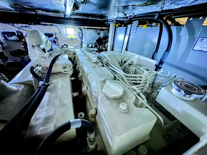 Sweet Spot Yacht Photos Pics 