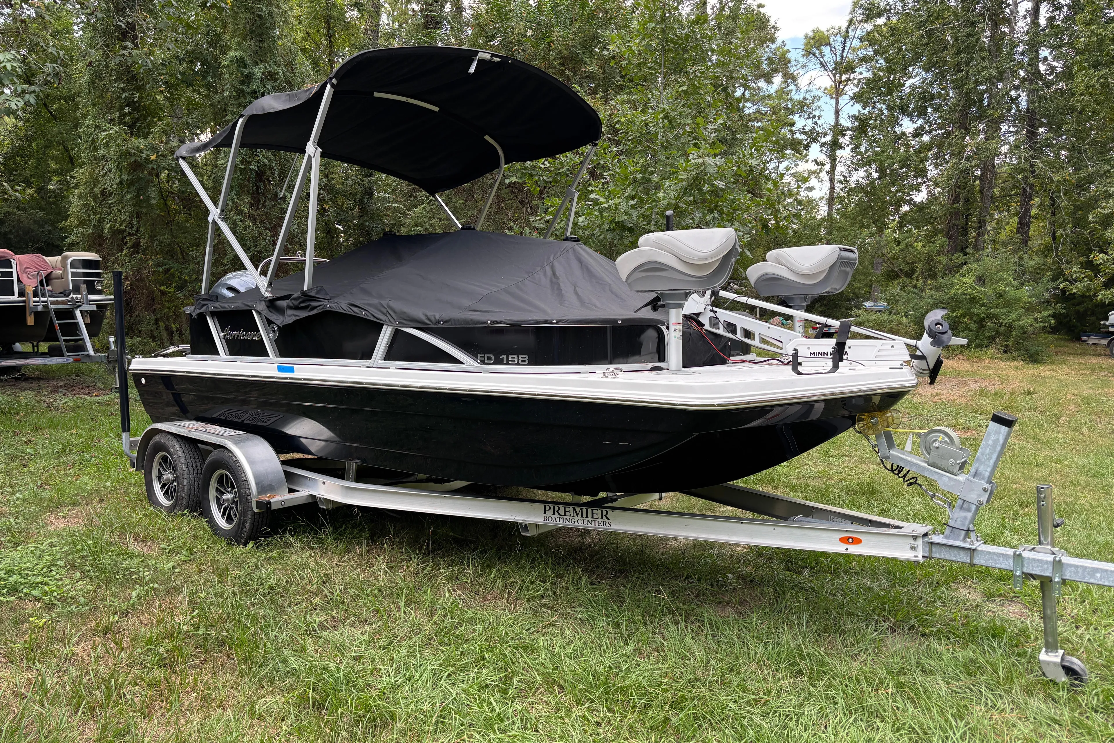 2025 Hurricane FunDeck 198 RE OB
