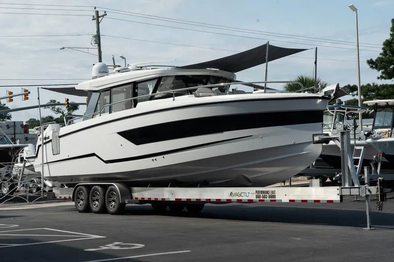 38 Explorer Yacht Photos Pics 