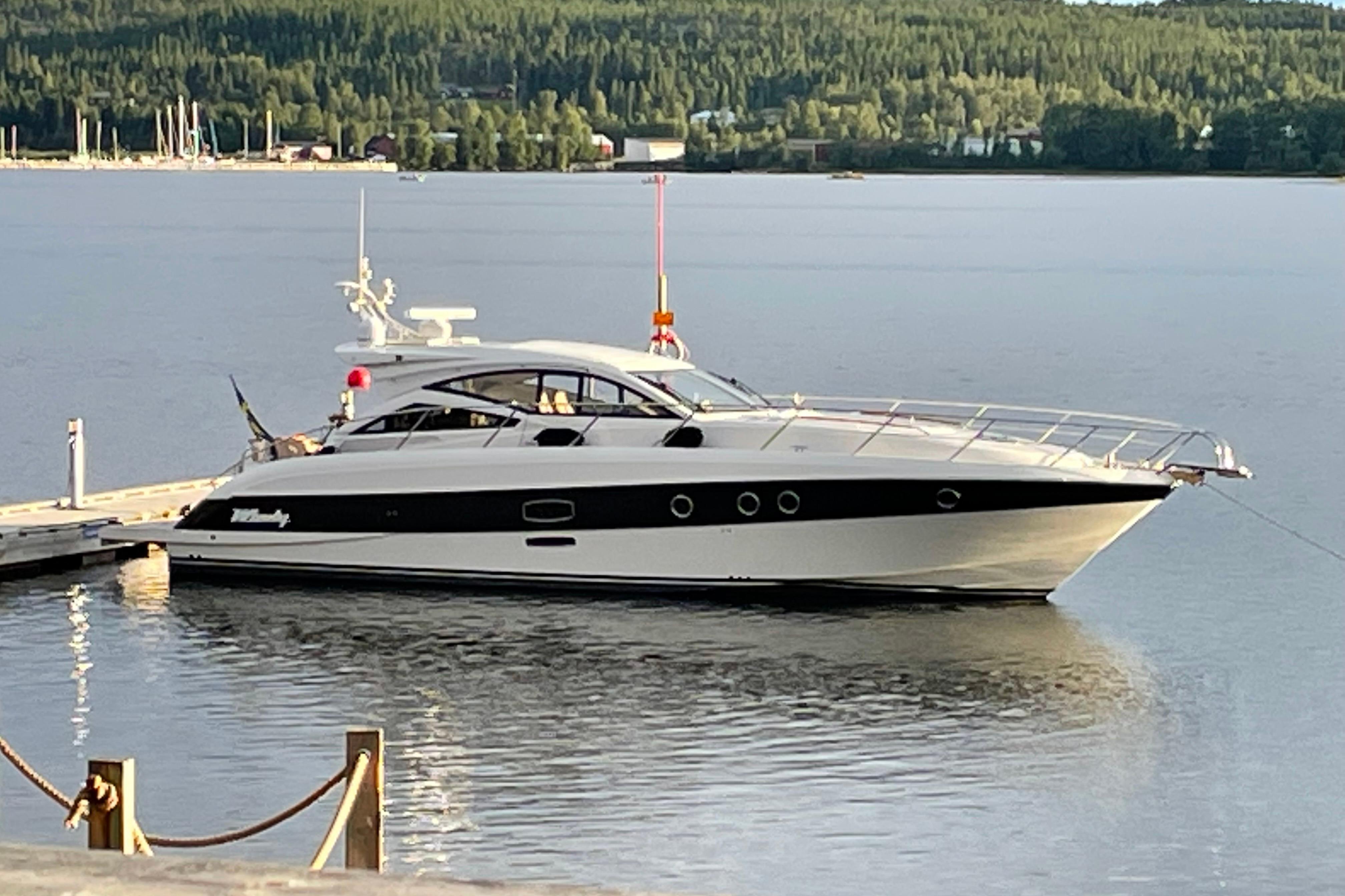 2010 Windy 48 Triton