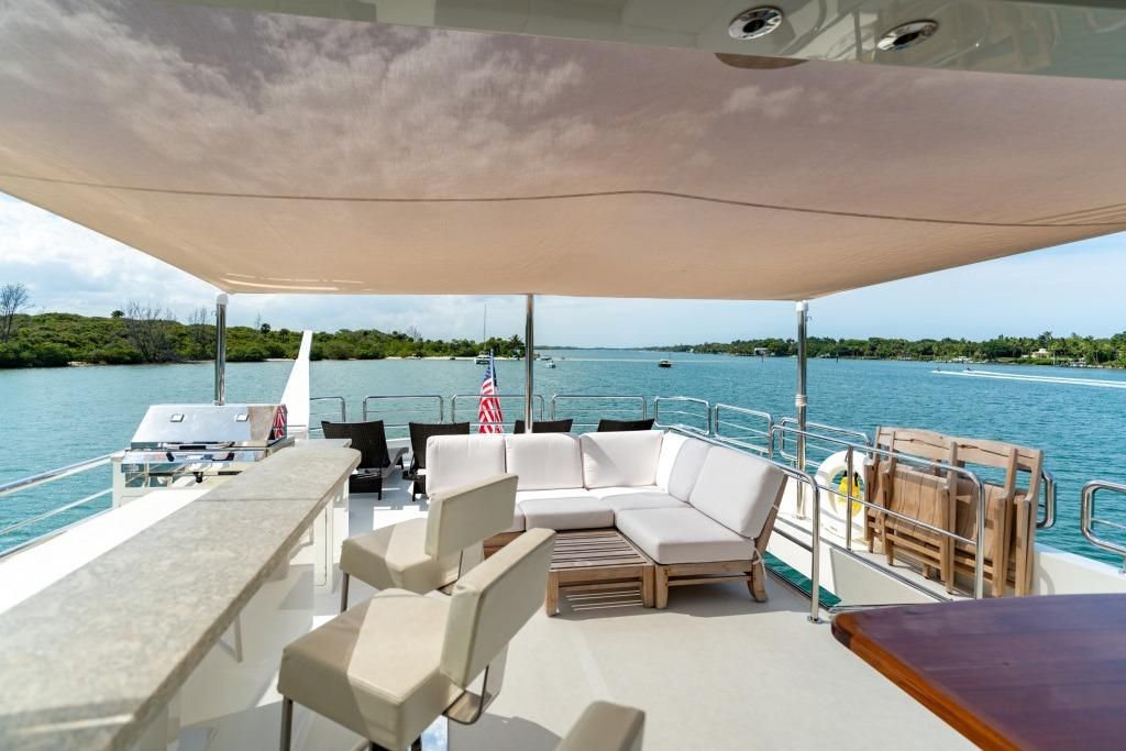 2019 Ocean Alexander 100 