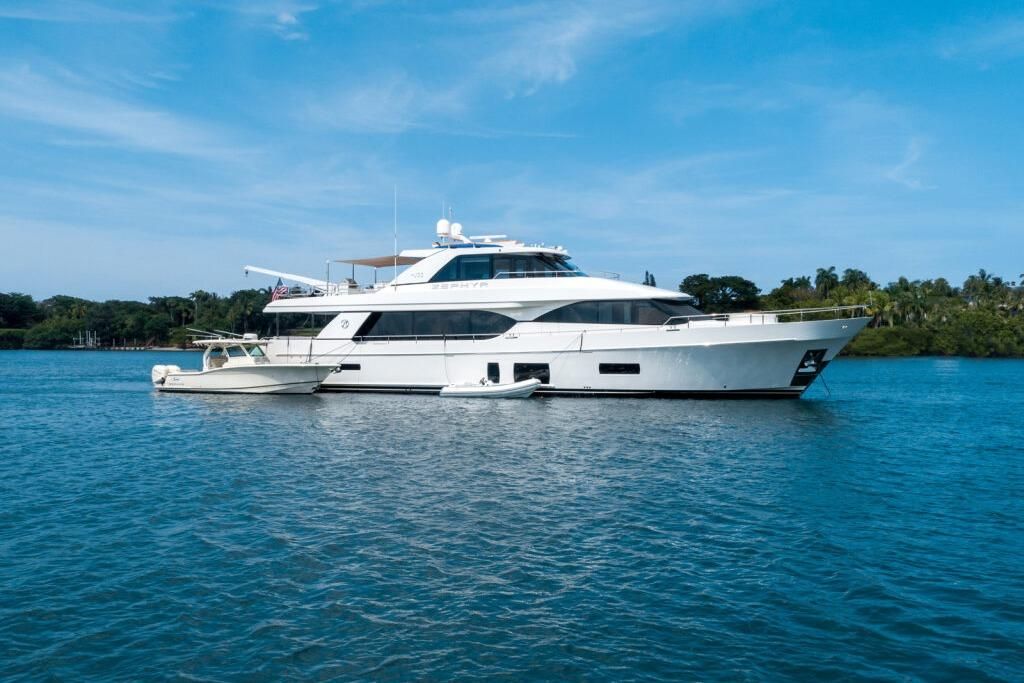 2019 Ocean Alexander 100 