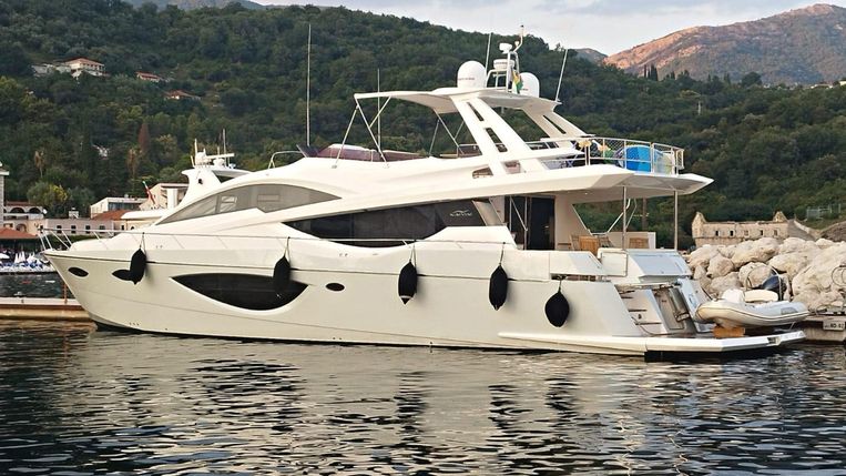 2015-78-8-numarine-78-fly