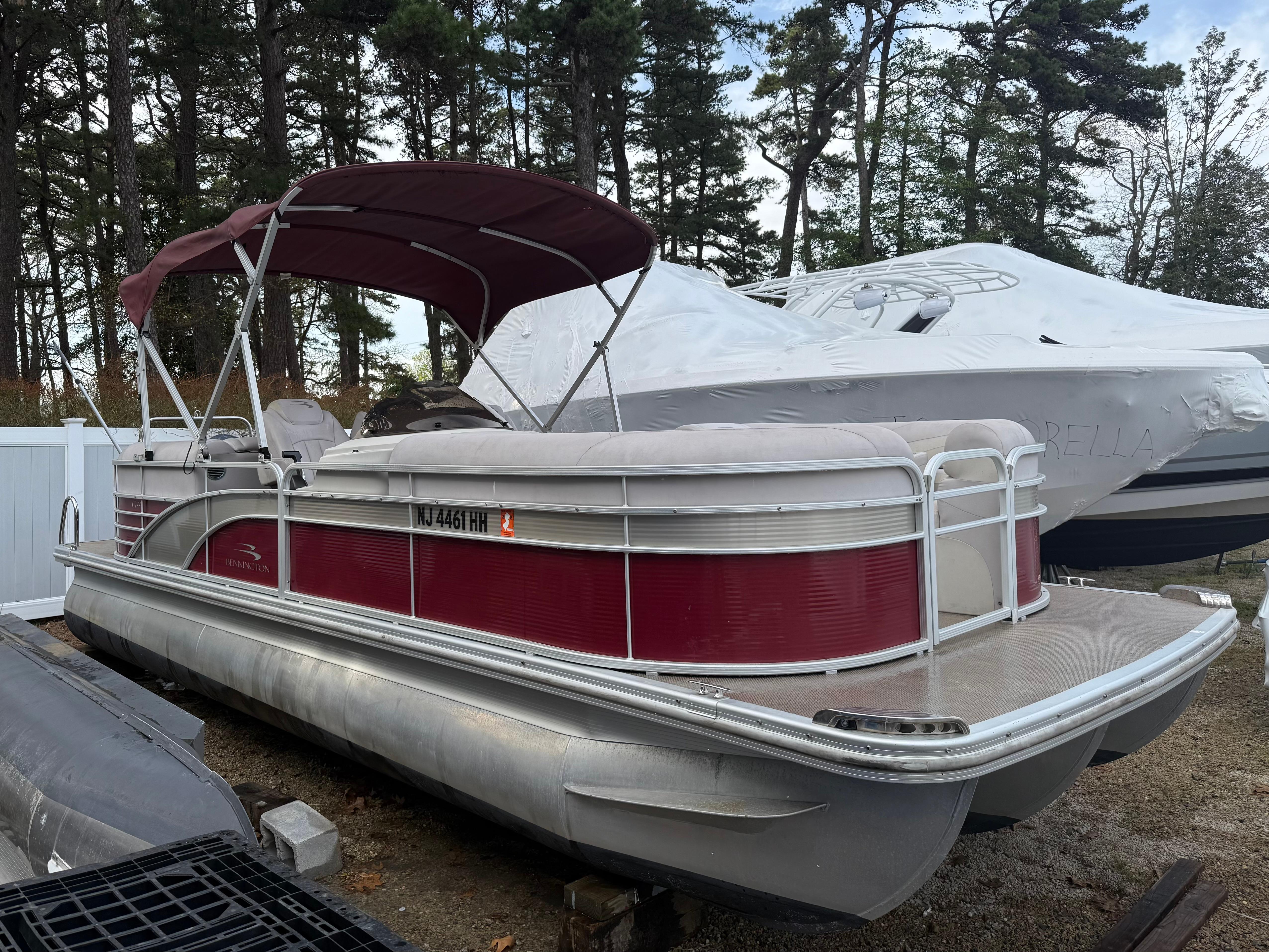 【お取り寄せ】 2014 YachtWorld - sale for Pontoon GSR 2250 Bennington 掃除機・クリーナー