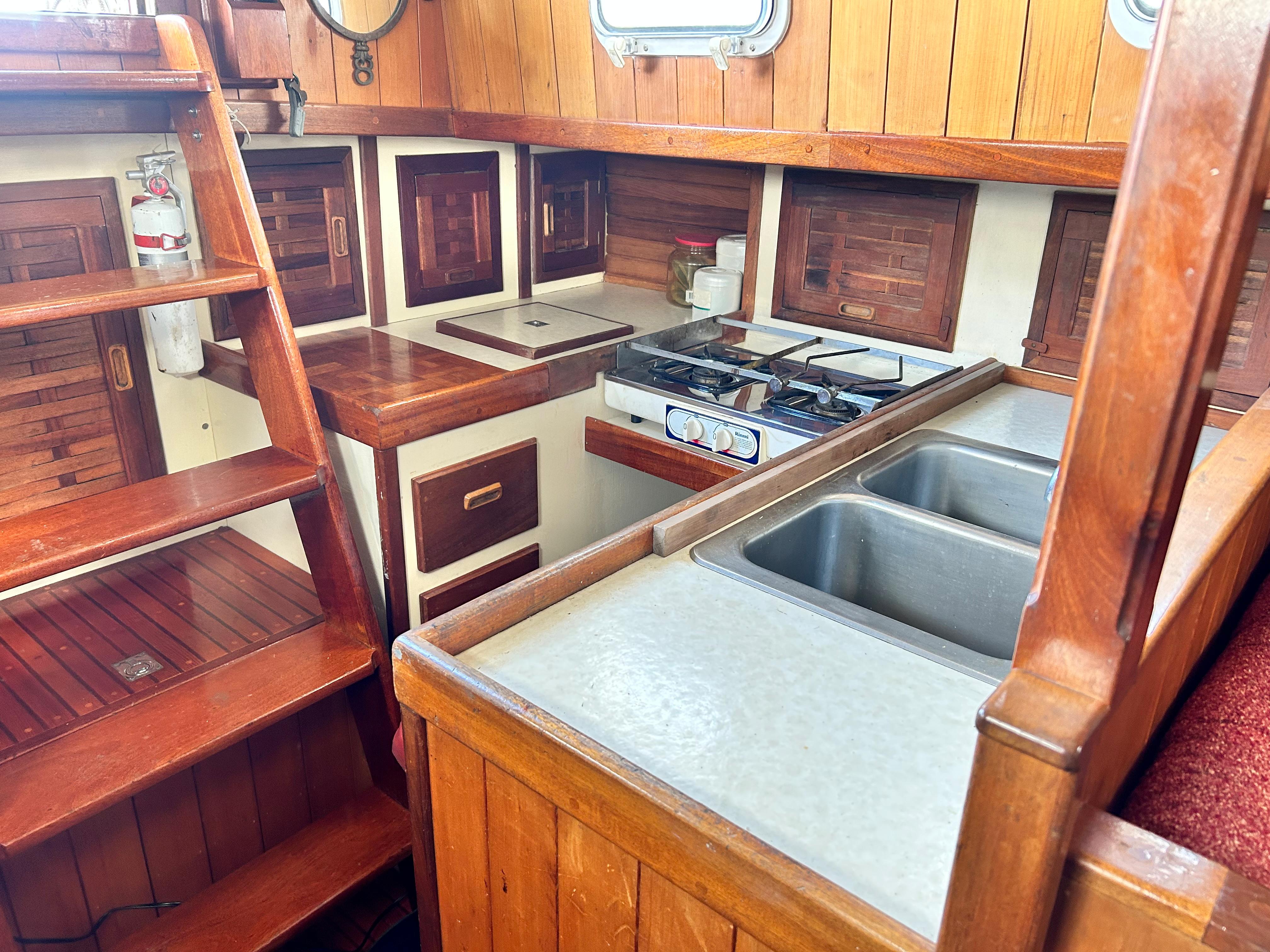 1979 Custom Noon Ocean 34 Cruiser for sale - YachtWorld