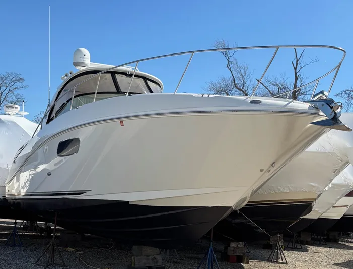 Miss Kathryn Yacht Photos Pics 