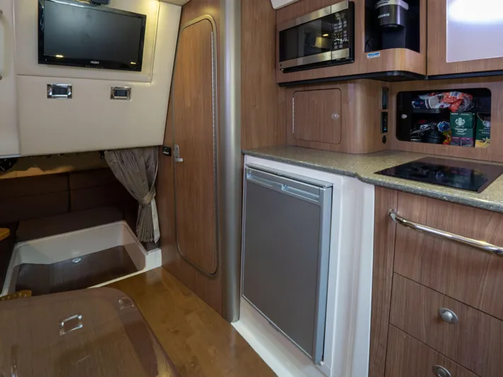 Christine Marie Yacht Photos Pics 