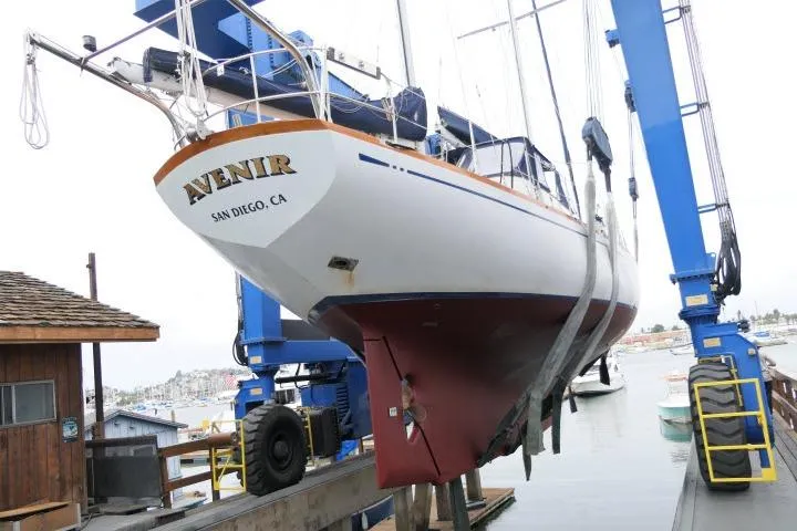 Avenir Yacht Photos Pics 1982 Ta Shing Mason 63 sailboat, "Avenir," in dry dock, San Diego, CA.