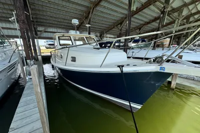 Mainship Pilot 34