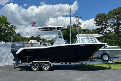 Tidewater 232 CC Adventure