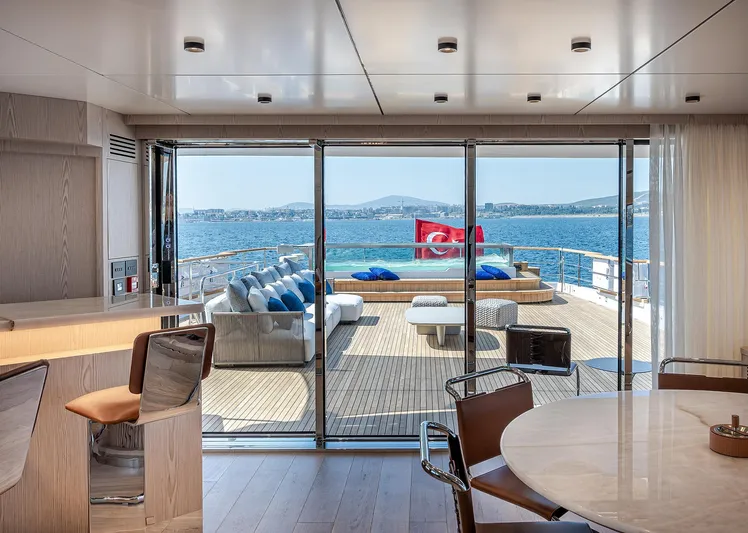 Numarine 40mxp Yacht Photos Pics Luxurious interior of 2026 Numarine 40MXP yacht with ocean view and elegant furnishings.