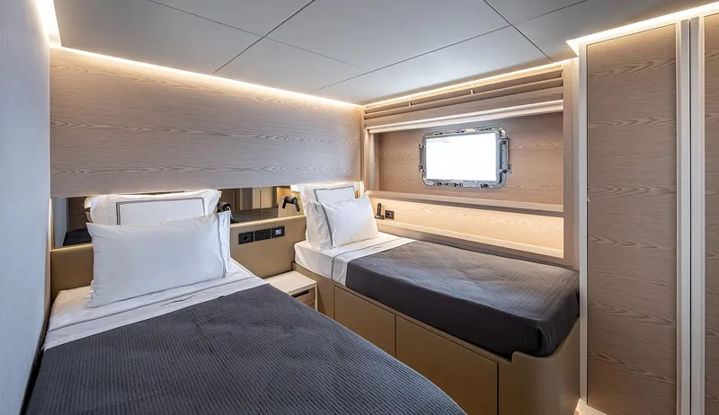 Numarine 40mxp Yacht Photos Pics 