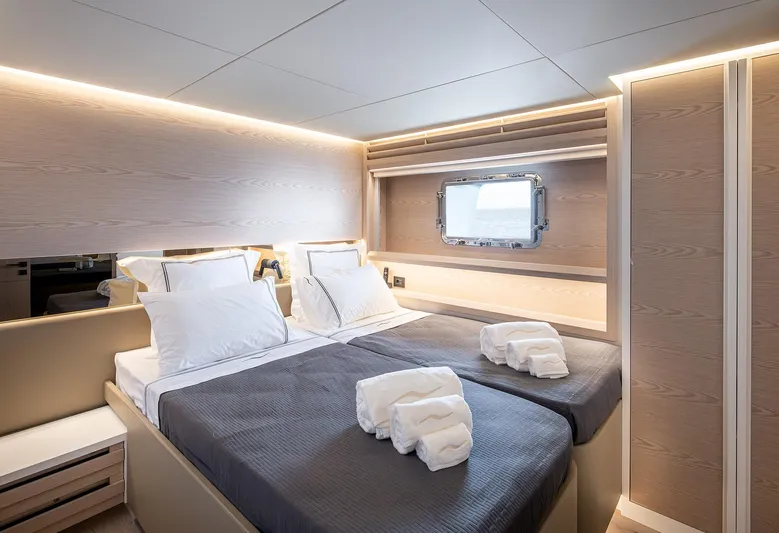 Numarine 40mxp Yacht Photos Pics 