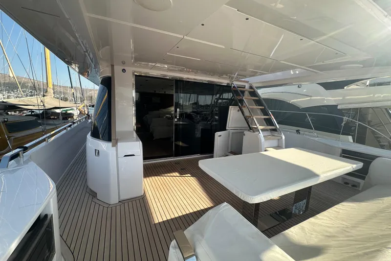 Arkturus Yacht Photos Pics 