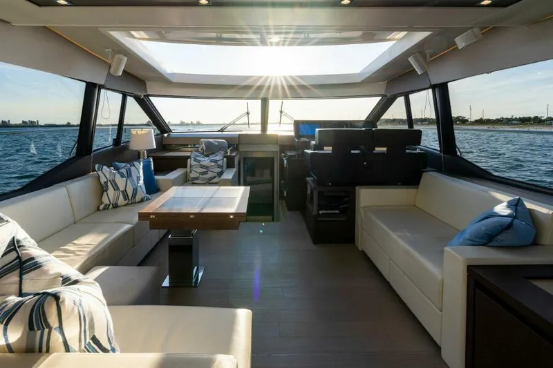 Rt Time Yacht Photos Pics Sunroof