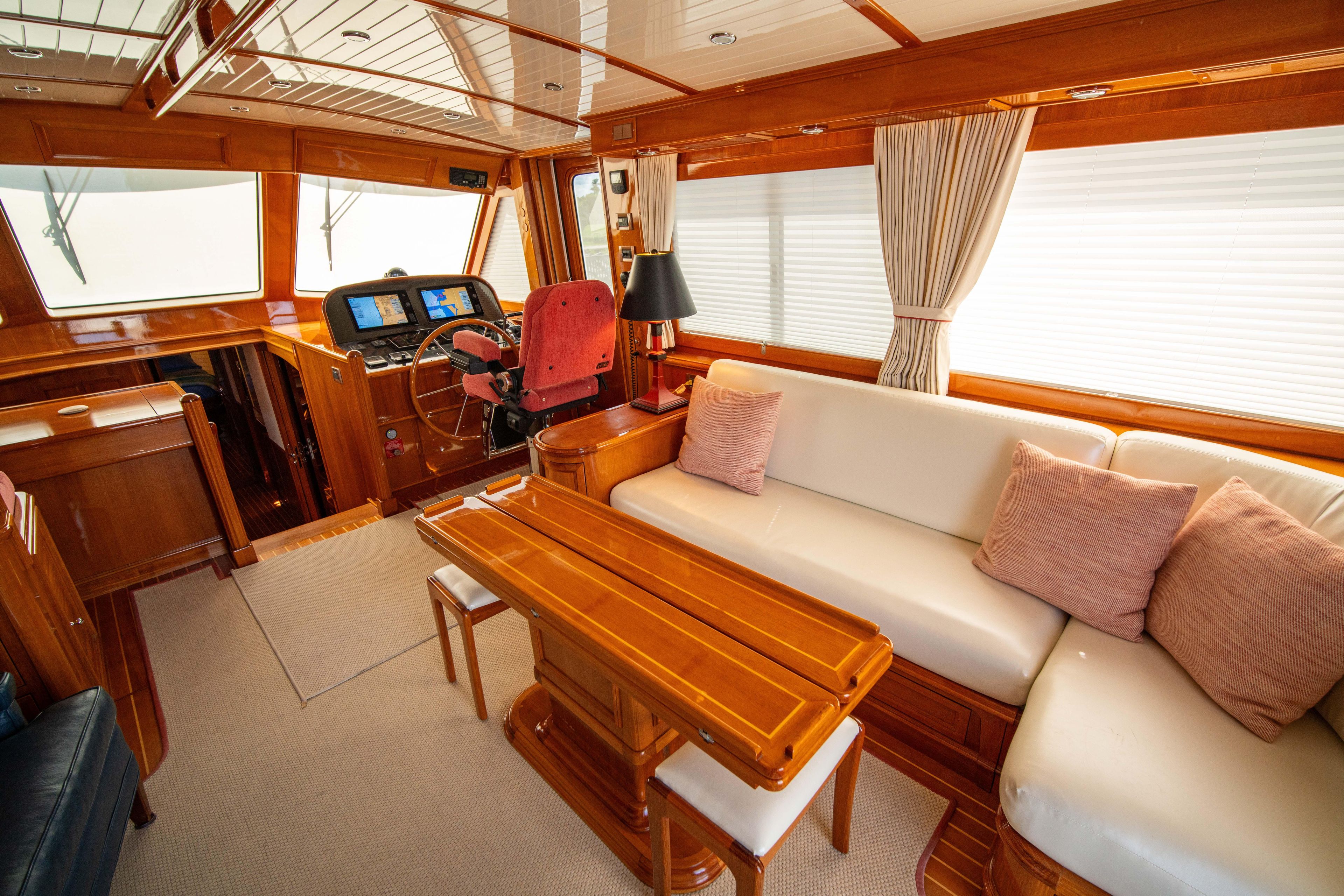2004 Grand Banks 58 