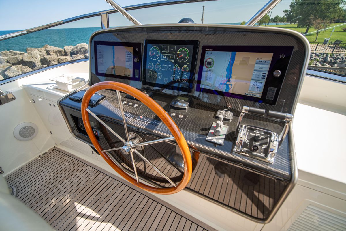2004 Grand Banks 58 