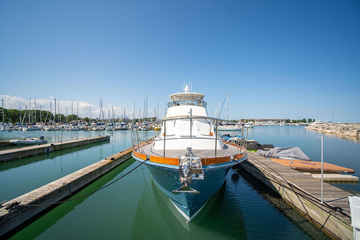 2004 Grand Banks 58 