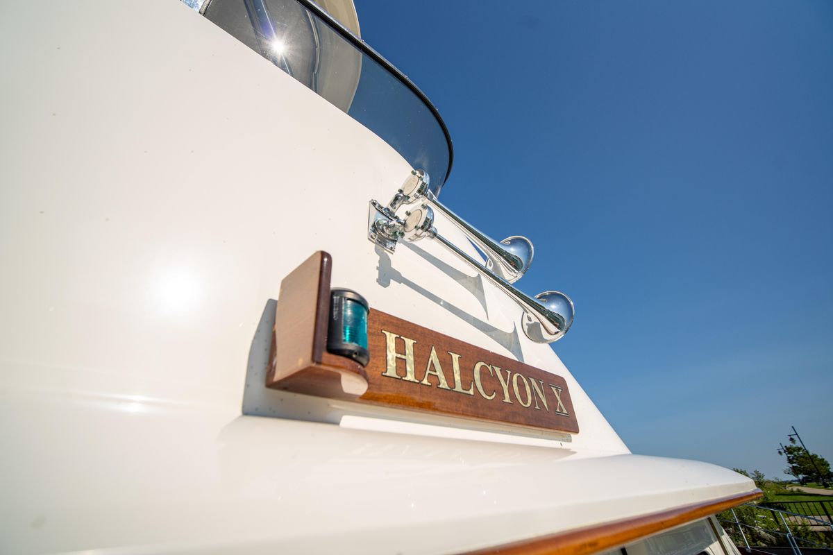 2004 Grand Banks 58 