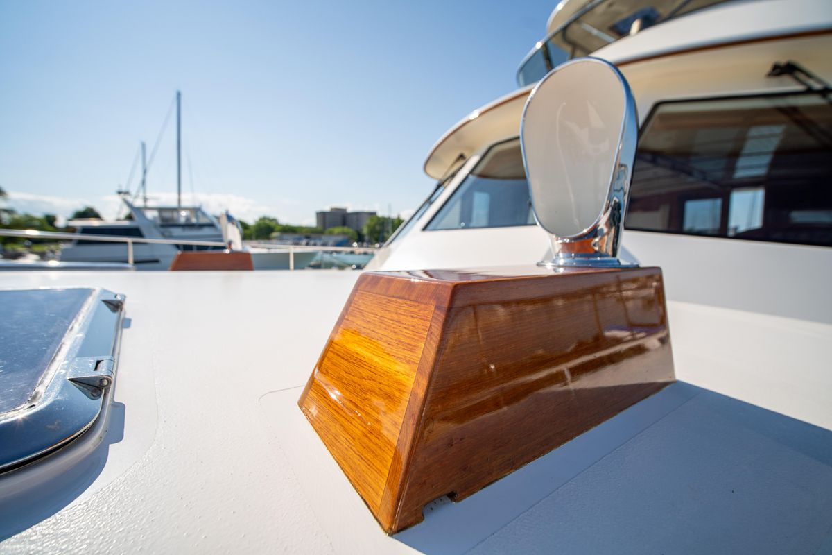 2004 Grand Banks 58 