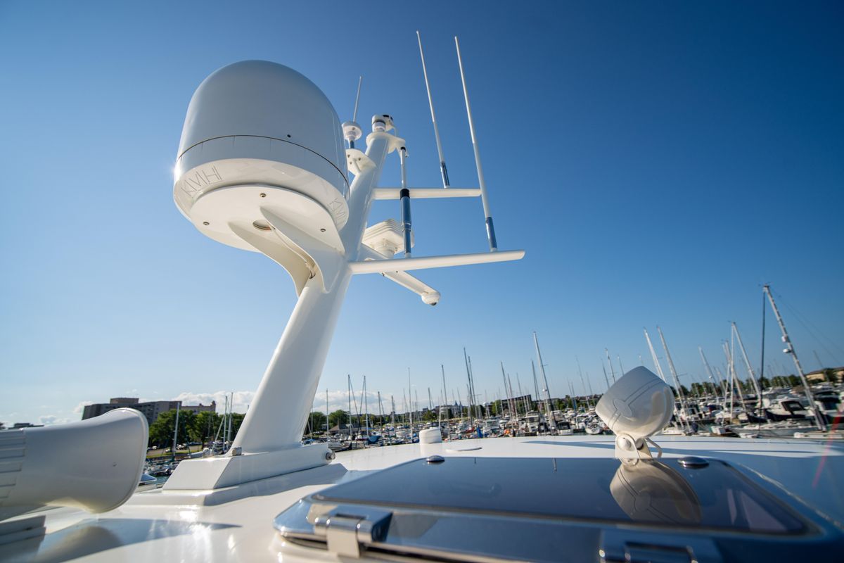 2004 Grand Banks 58 