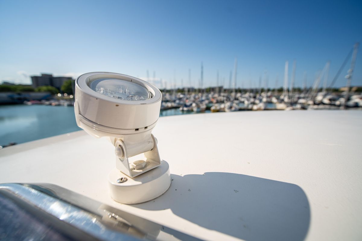 2004 Grand Banks 58 