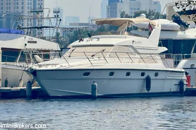 1996 Gulf Craft Ambassador 55